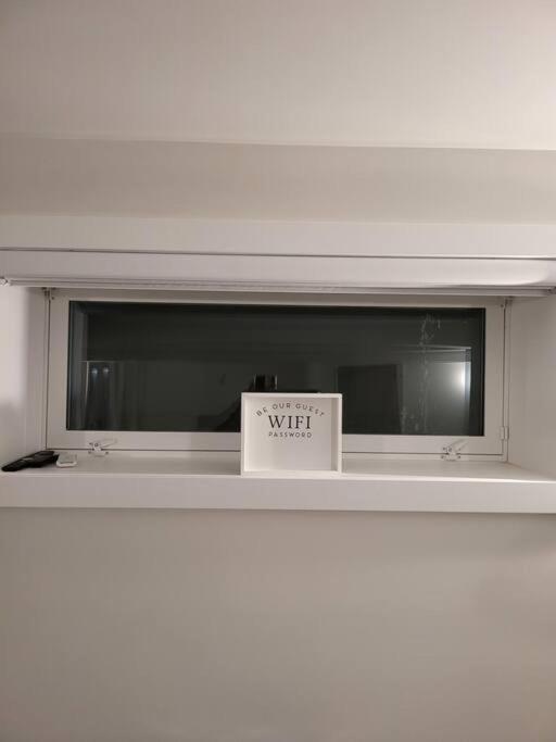 Luxury One Bedroom Winnipeg Bagian luar foto